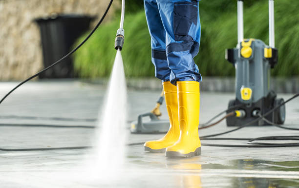 Best Pressure Washing Services for Businesses  in Houghton, MI